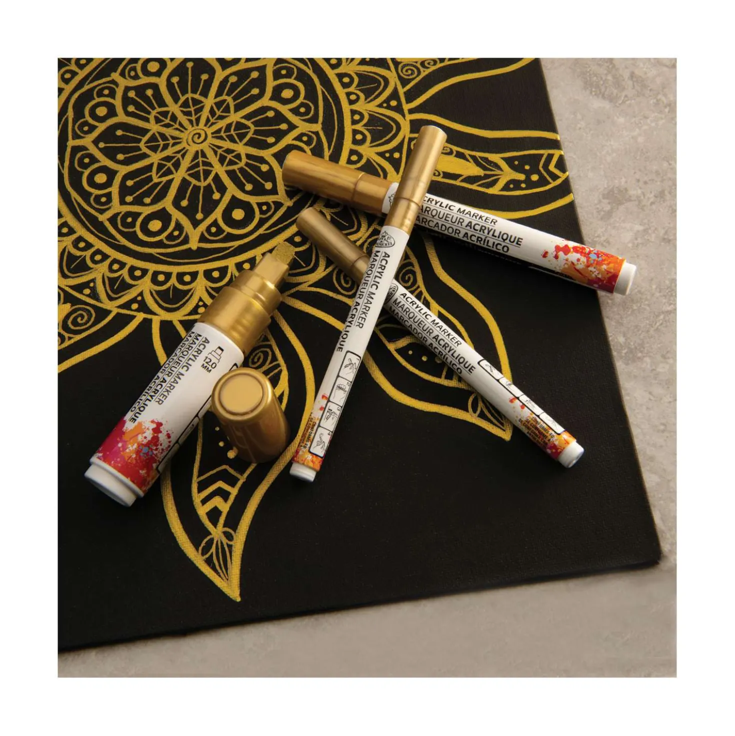 Royal & Langnickel® ACRYLIC MARKER – 4er Sets